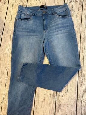 1822 Denim. Jeans in blue wash, size 12